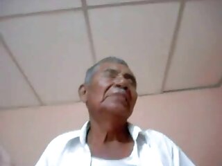 یہ سب ہلکا فام پیاری Sindee Jennings گہری حلق دھچکا کام دانلود سکس روسی کرتا ہے
